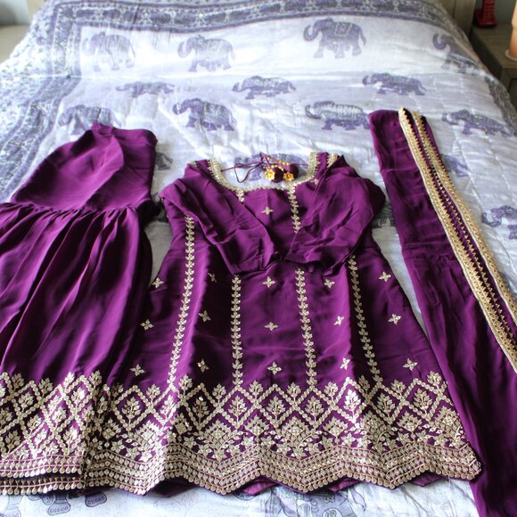 Purple Sharara - Picture 7 of 7